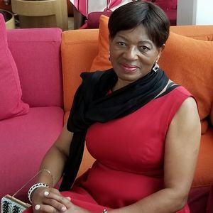 Meet your Posher, Edna